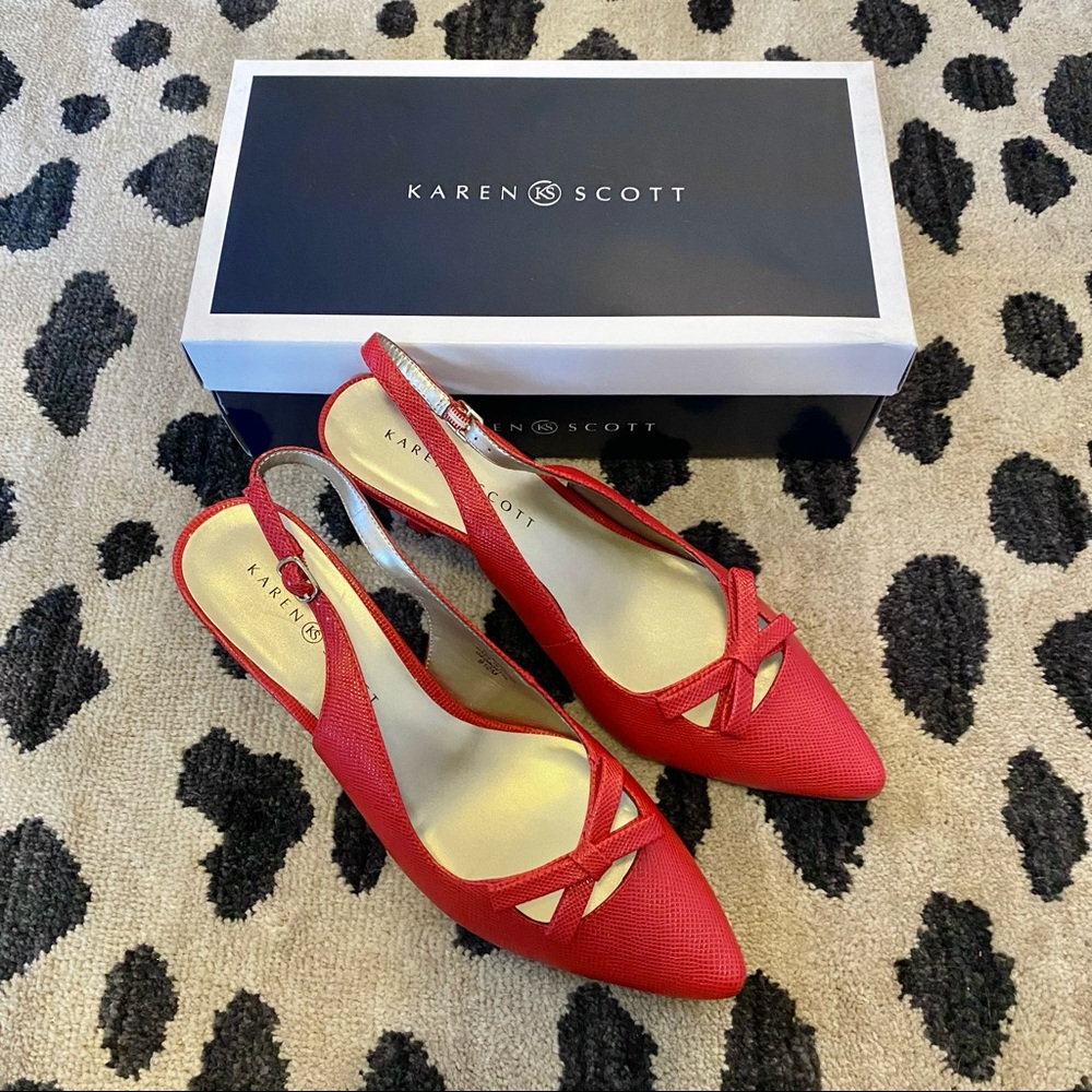 🆕 NWT 🆕 Size 9.5 Red Karen Scott Heels
